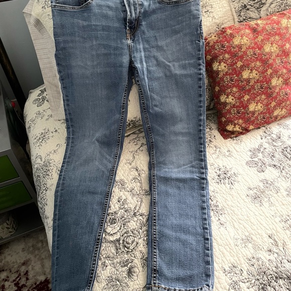 Old Navy Super Skinny Jeans - Picture 5 of 5